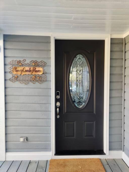 Honeycomb Gem, Beautifully Designed & Near Downtown Thomasville Buitenkant foto